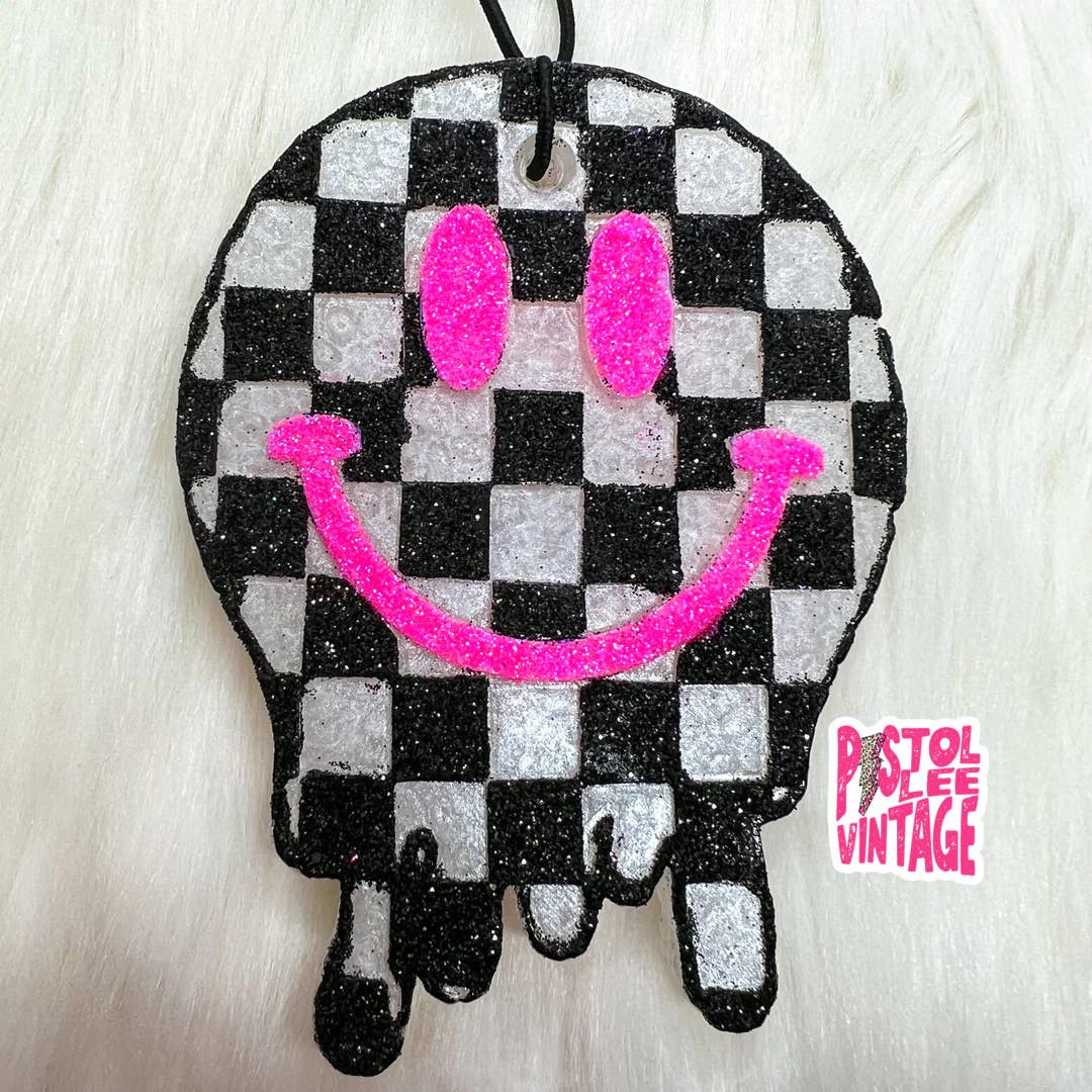 Checkered Smiley Face Freshie